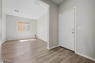 10555 W Crown King Road, Tolleson, AZ 85353 - Photo 16