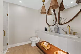 4928 E Paradise Ln, Scottsdale, AZ 85254 - Photo 22