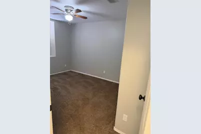 5758 W Drake Court, Chandler, AZ 85226 - Photo 8