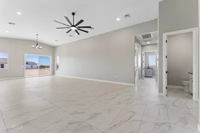 37761 W Montecito Avenue, Tonopah, AZ 85354 - Photo 6