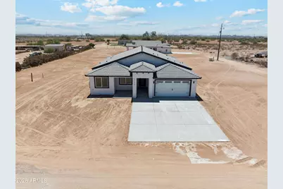 37761 W Montecito Avenue, Tonopah, AZ 85354 - Photo 1