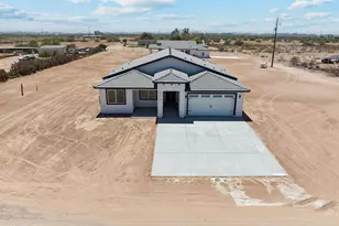 37761 W Montecito Ave, Tonopah, AZ 85354 - Photo 1