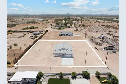 37761 W Montecito Avenue, Tonopah, AZ 85354 - Photo 2