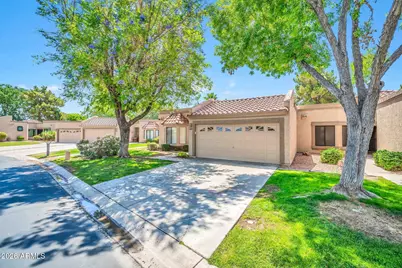 9701 W Oraibi Drive, Peoria, AZ 85382 - Photo 2