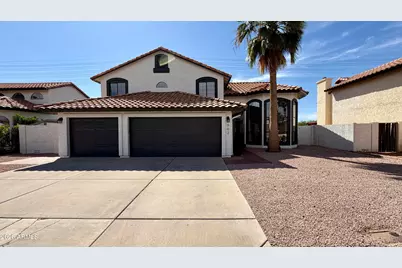 902 N Saint Elena Street, Gilbert, AZ 85234 - Photo 1