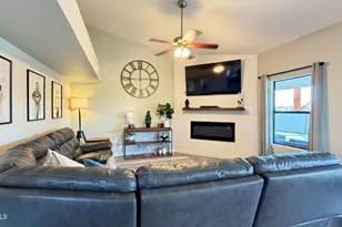 902 N St Elena St, Gilbert, AZ 85234 - Photo 12