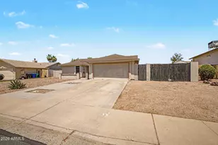 6032 E Ivy St, Mesa, AZ 85205 - Photo 2