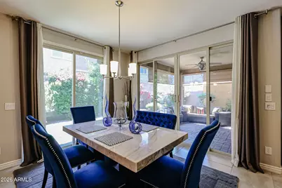 4722 E Cielo Grande Avenue, Phoenix, AZ 85050 - Photo 2