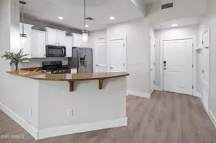 945 E Playa Del Norte Dr, Tempe, AZ 85288 - Photo 2