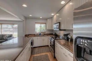 6908 E Edgemont Ave, Scottsdale, AZ 85257 - Photo 6