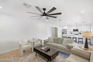 907 W Straford Dr, Chandler, AZ 85225 - Photo 8