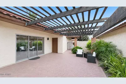 5217 E Tunder Circle, Phoenix, AZ 85044 - Photo 14