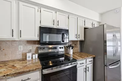 4333 E Monte Way, Phoenix, AZ 85044 - Photo 18