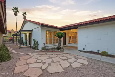 4333 E Monte Way, Phoenix, AZ 85044 - Photo 8