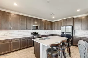 17056 W Red Bird Rd, Surprise, AZ 85387 - Photo 4