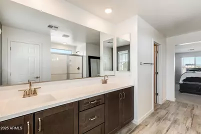 17056 W Red Bird Road, Surprise, AZ 85387 - Photo 12