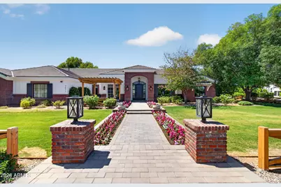 2677 E Queen Creek Road, Gilbert, AZ 85297 - Photo 2