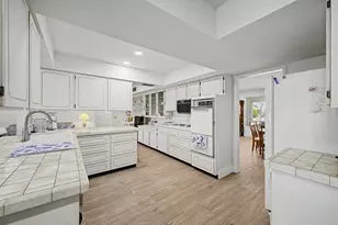 13222 W Kodiak Dr, Sun City West, AZ 85375 - Photo 18