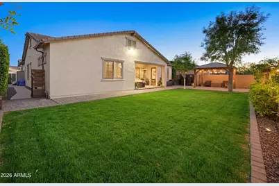 9186 W Louise Drive, Peoria, AZ 85383 - Photo 16