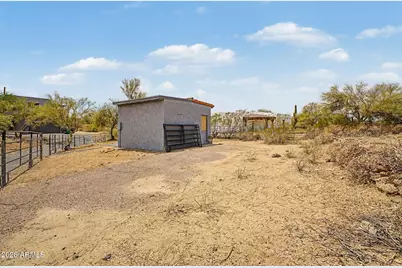 40404 N New River Road, Phoenix, AZ 85086 - Photo 26