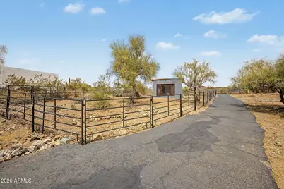 40404 N New River Road, Phoenix, AZ 85086 - Photo 24
