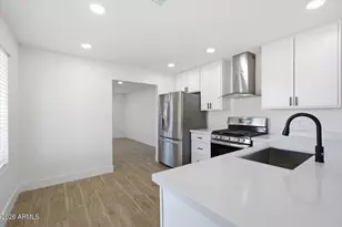 1468 W Montoya Ln, Phoenix, AZ 85027 - Photo 10