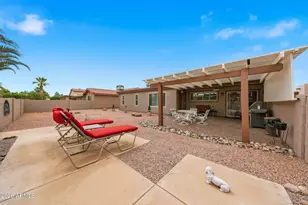 10414 E Silvertree Dr, Sun Lakes, AZ 85248 - Photo 30