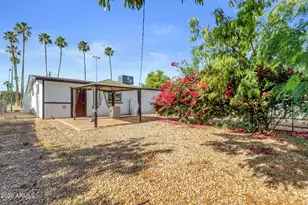 7824 W Mitchell Dr, Phoenix, AZ 85033 - Photo 18