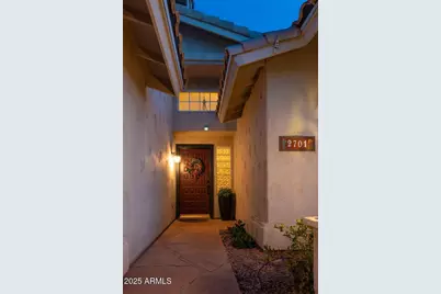 2701 E Bighorn Avenue, Phoenix, AZ 85048 - Photo 6