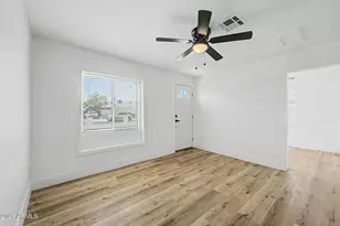 2912 E Monroe Street E, Phoenix, AZ 85034 - Photo 4