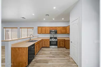 1447 W Brangus Way, San Tan Valley, AZ 85143 - Photo 10