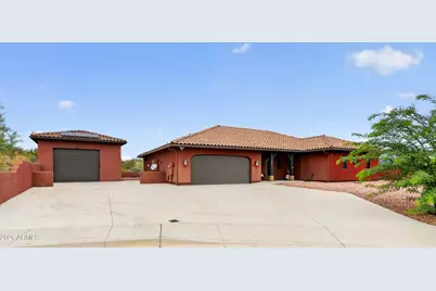 640 N Atchison Circle, Wickenburg, AZ 85390 - Photo 2