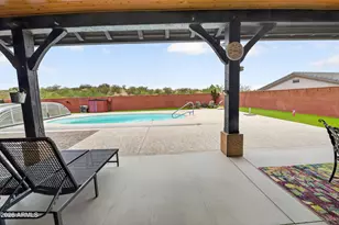 640 N Atchison Cir, Wickenburg, AZ 85390 - Photo 16