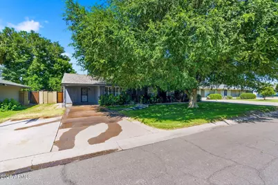 7750 N 17th Drive, Phoenix, AZ 85021 - Photo 2
