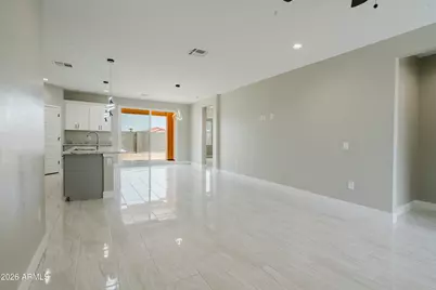 10346 W Bradshaw Drive, Arizona City, AZ 85123 - Photo 2