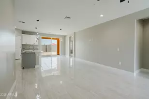 10346 W Bradshaw Dr, Arizona City, AZ 85123 - Photo 2