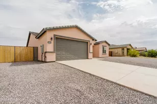 10346 W Bradshaw Dr, Arizona City, AZ 85123 - Photo 34