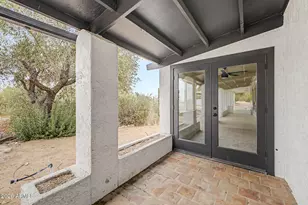 1065 W Whiteley St, Apache Junction, AZ 85120 - Photo 10