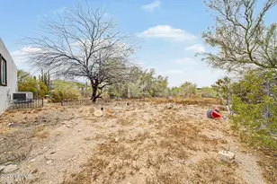 1065 W Whiteley St, Apache Junction, AZ 85120 - Photo 72