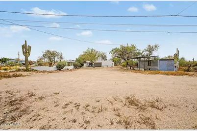 1065 W Whiteley Street, Apache Junction, AZ 85120 - Photo 1