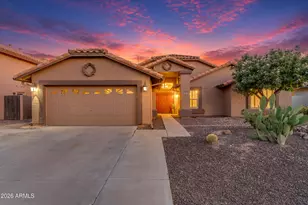 3433 E Cedarwood Ln, Phoenix, AZ 85048 - Photo 1