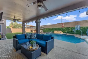 3433 E Cedarwood Ln, Phoenix, AZ 85048 - Photo 20