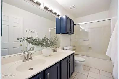 8118 N 10th Place, Phoenix, AZ 85020 - Photo 16