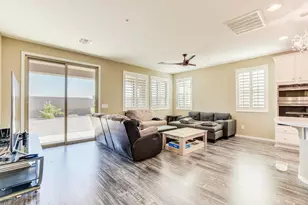 12701 W Caraveo Pl, Peoria, AZ 85383 - Photo 6