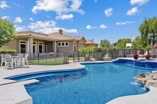 6422 S Crestview Ct, Gilbert, AZ 85298 - Photo 4