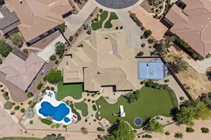 6422 S Crestview Ct, Gilbert, AZ 85298 - Photo 2