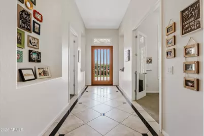 6422 S Crestview Court, Gilbert, AZ 85298 - Photo 8