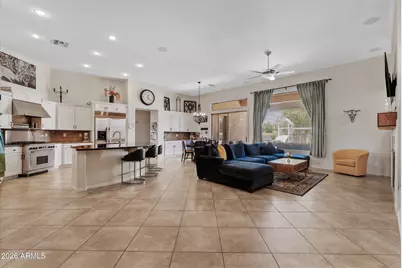 6422 S Crestview Court, Gilbert, AZ 85298 - Photo 14