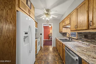 10853 W Santa Fe Drive, Sun City, AZ 85351 - Photo 4