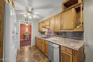 10853 W Santa Fe Dr, Sun City, AZ 85351 - Photo 16